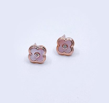 ROSE GOLD  NECKLACE AND EARRINGS FLOWER